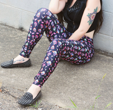 Ladies “KREEPY KLOWNS” Leggings w/pockets